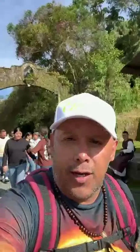 Llegando con el grupo